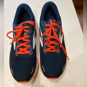 Men’s Brooks Ghost 14 Running Shoes Size 10.5